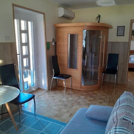 Chalet And Apartment Zonir With Sauna Kobarid Exterior foto