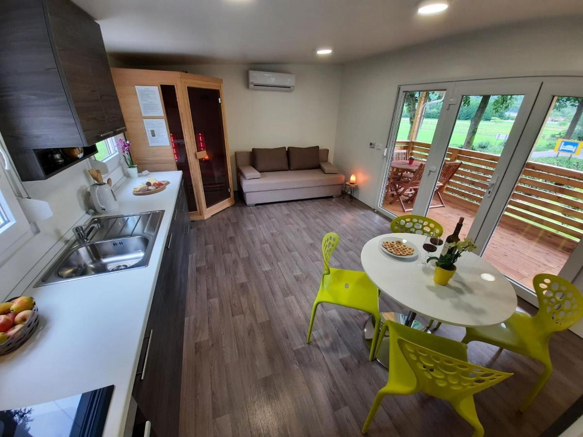 Chalet And Apartment Zonir With Sauna Kobarid Exterior foto